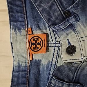 Tori Burch Short Stretchy Jean Shorts Size  27